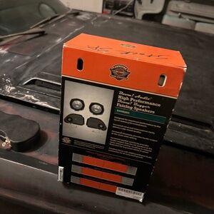 New Harley Davidson Touring Speakers Fits 06-13   225 cash